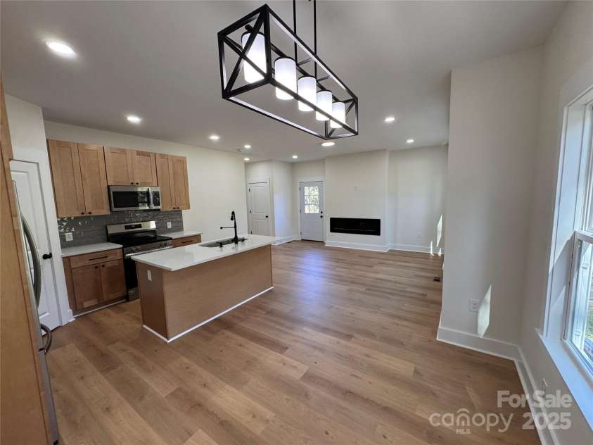 3920 Cherry Grove Drive, Hickory, NC 28602.  MLS# CAR4296832, YatesRealty ID 34750. 