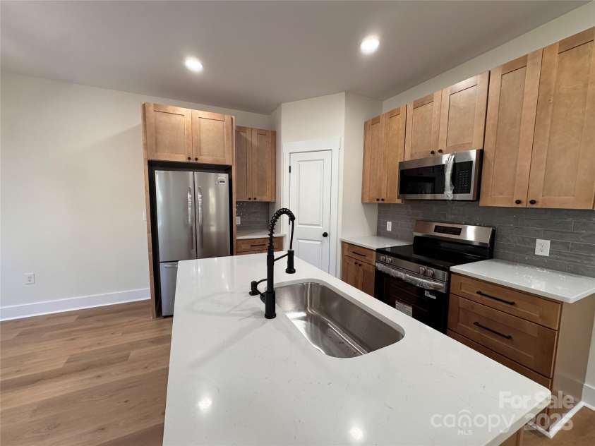 3920 Cherry Grove Drive, Hickory, NC 28602.  MLS# CAR4296832, YatesRealty ID 34750. 