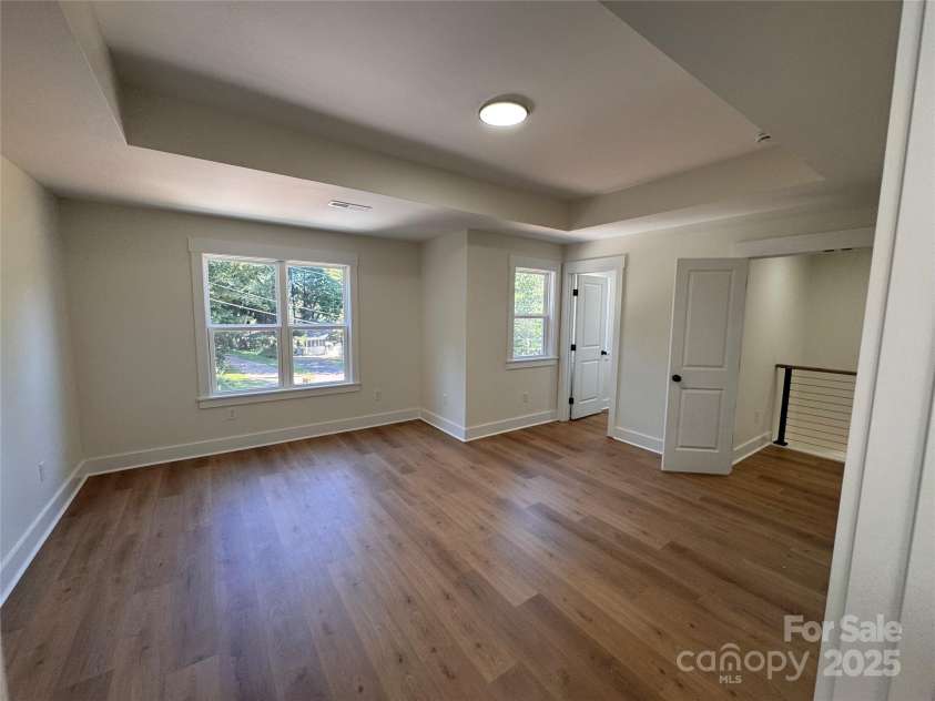 3920 Cherry Grove Drive, Hickory, NC 28602.  MLS# CAR4296832, YatesRealty ID 34750. Primary bedroom