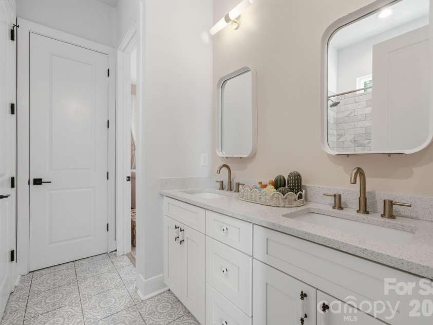 6816 Duncan Road, Indian Trail, NC 28079.  MLS# CAR4394263, YatesRealty ID 34750. 