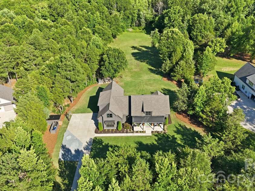 6816 Duncan Road, Indian Trail, NC 28079.  MLS# CAR4394263, YatesRealty ID 34750. 