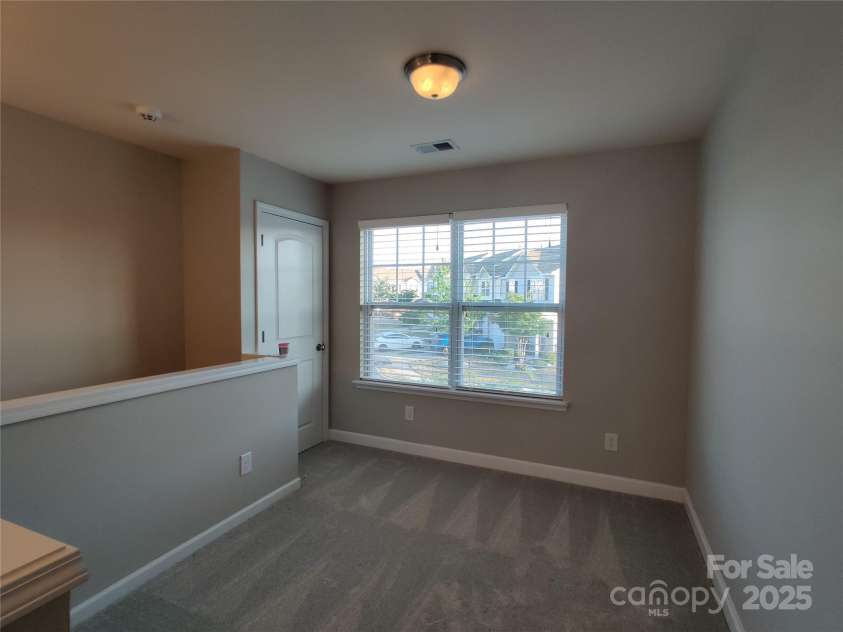 11148 Kanturk Court, Charlotte, NC 28213.  MLS# CAR4270333, YatesRealty ID 34751. 
