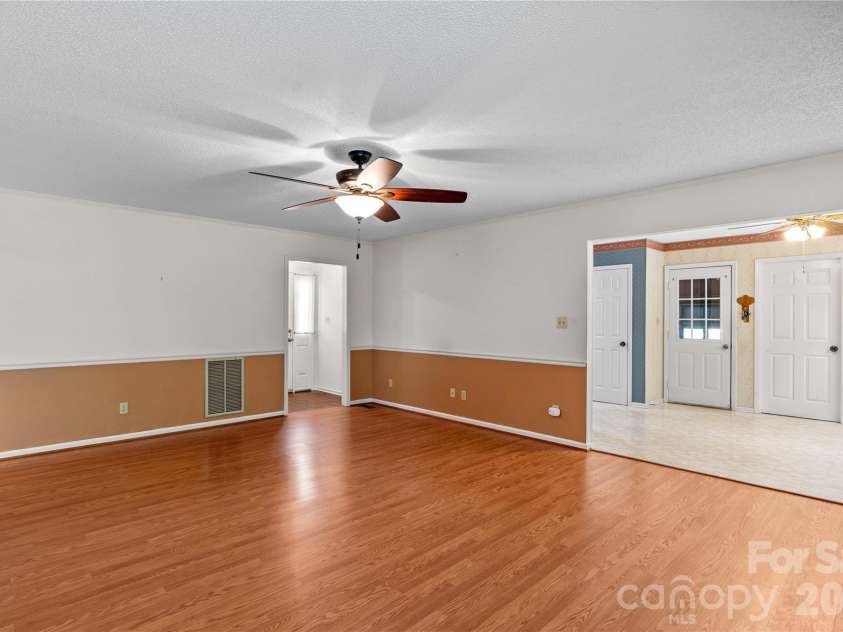 1115 Joy Street, Salisbury, NC 28147.  MLS# CAR4395277, YatesRealty ID 34751. Living Room