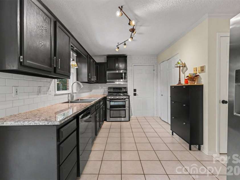 4368 Mackenzie Court, Concord, NC 28027.  MLS# CAR4397770, YatesRealty ID 34753. 
