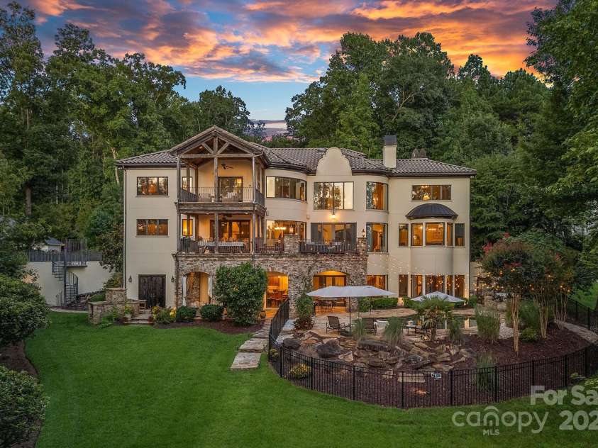 6821 Pebble Bay Drive, Denver, NC 28037.  MLS# CAR4292691, YatesRealty ID 34754. Back view of home