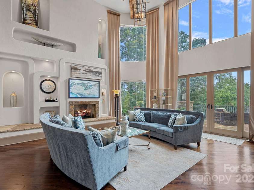 6821 Pebble Bay Drive, Denver, NC 28037.  MLS# CAR4292691, YatesRealty ID 34754. Grand 2-story Great Room