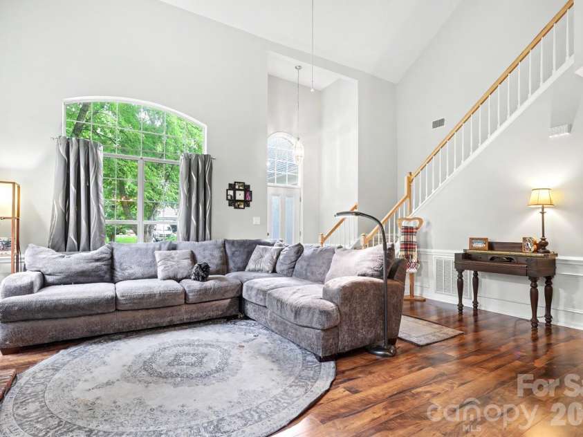 4710 Kirkgard Trail, Charlotte, NC 28269.  MLS# CAR4391788, YatesRealty ID 34755. 
