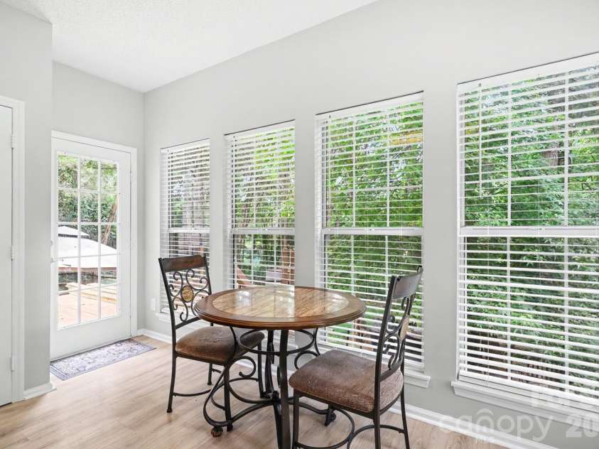 4710 Kirkgard Trail, Charlotte, NC 28269.  MLS# CAR4391788, YatesRealty ID 34755. 