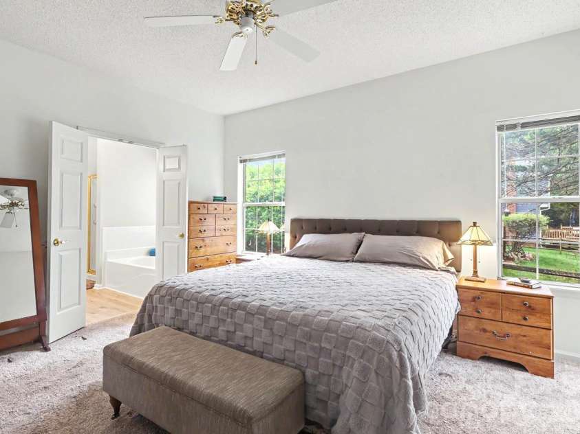4710 Kirkgard Trail, Charlotte, NC 28269.  MLS# CAR4391788, YatesRealty ID 34755. 
