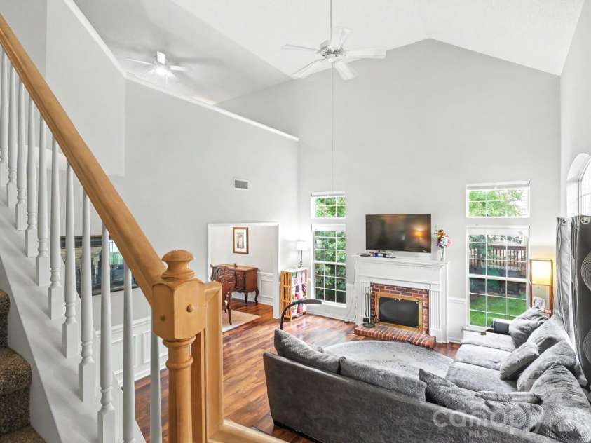 4710 Kirkgard Trail, Charlotte, NC 28269.  MLS# CAR4391788, YatesRealty ID 34755. 