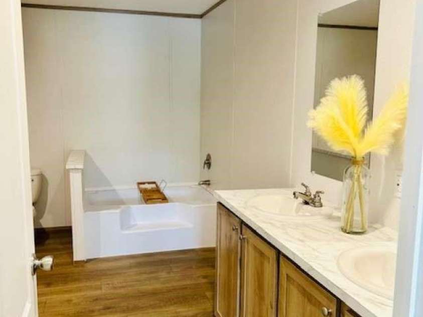 6015 Bridges Street, Catawba, NC 28609.  MLS# CAR4292934, YatesRealty ID 34755. 