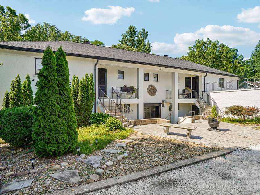 161 Melrose Avenue, Tryon, NC 28782.  MLS# CAR4394622, YatesRealty ID 34756. 