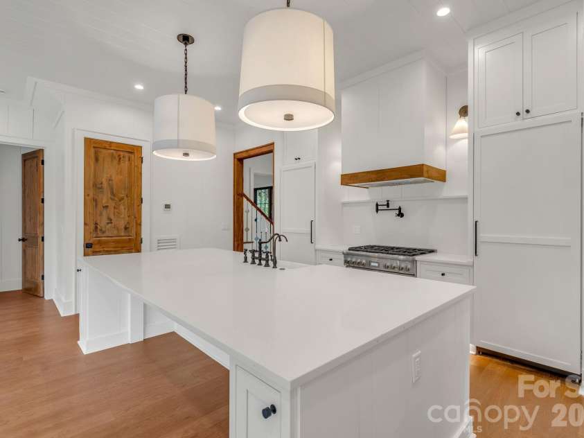 253 Old Boone Road, Blowing Rock, NC 28605.  MLS# CAR4397226, YatesRealty ID 34758. 
