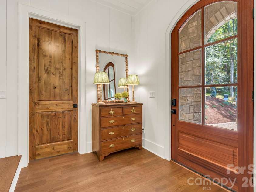253 Old Boone Road, Blowing Rock, NC 28605.  MLS# CAR4397226, YatesRealty ID 34758. 