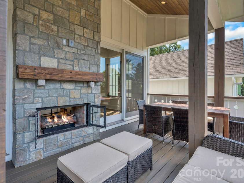 253 Old Boone Road, Blowing Rock, NC 28605.  MLS# CAR4397226, YatesRealty ID 34758. 
