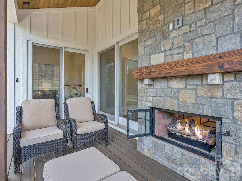 253 Old Boone Road, Blowing Rock, NC 28605.  MLS# CAR4397226, YatesRealty ID 34758. 