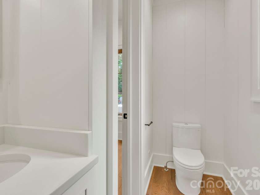 253 Old Boone Road, Blowing Rock, NC 28605.  MLS# CAR4397226, YatesRealty ID 34758. Main Floor Half Bath