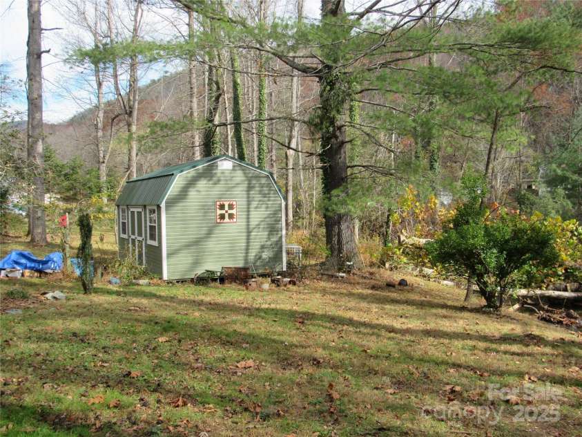 1144 Montreat Road, Black Mountain, NC 28711.  MLS# CAR4320391, YatesRealty ID 3476. 