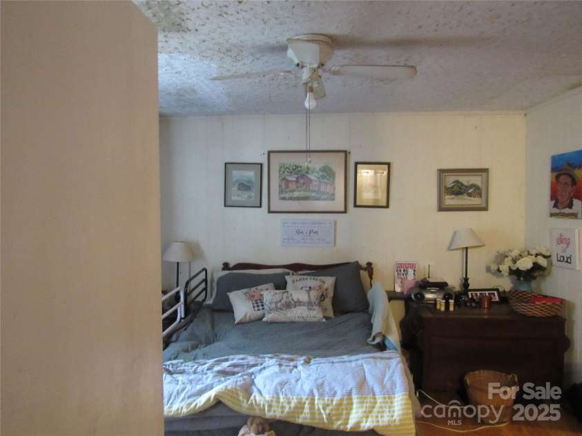 1144 Montreat Road, Black Mountain, NC 28711.  MLS# CAR4320391, YatesRealty ID 3476. 