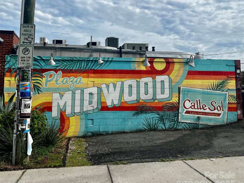 2629 Commonwealth Avenue, Charlotte, NC 28205.  MLS# CAR4295846, YatesRealty ID 34761. 