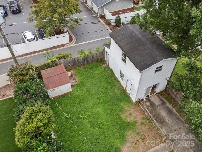 2629 Commonwealth Avenue, Charlotte, NC 28205.  MLS# CAR4295846, YatesRealty ID 34761. Aerial of Rear Year Space