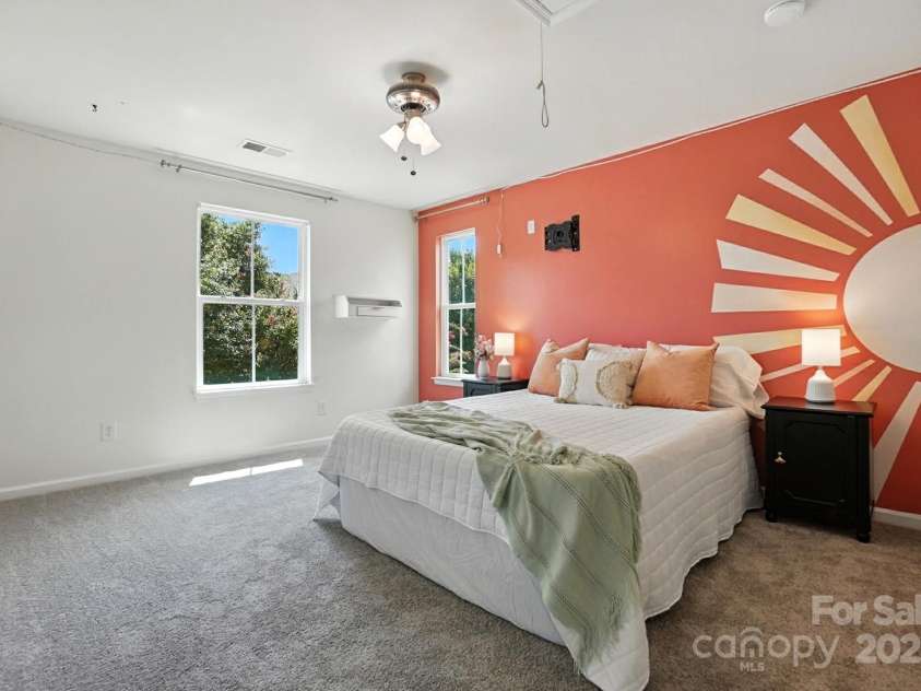 2042 Hamil Ridge Drive, Waxhaw, NC 28173.  MLS# CAR4289147, YatesRealty ID 34763. 