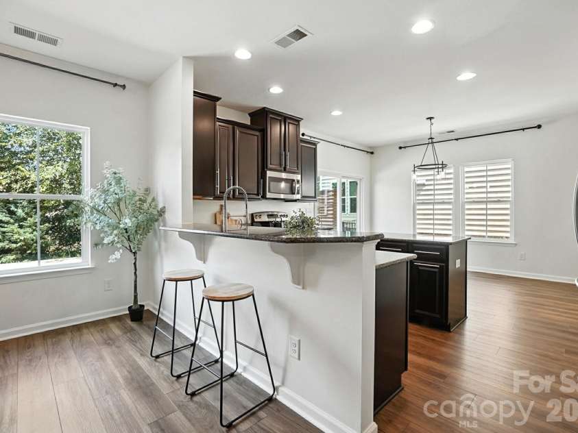 2042 Hamil Ridge Drive, Waxhaw, NC 28173.  MLS# CAR4343022, YatesRealty ID 34763. 