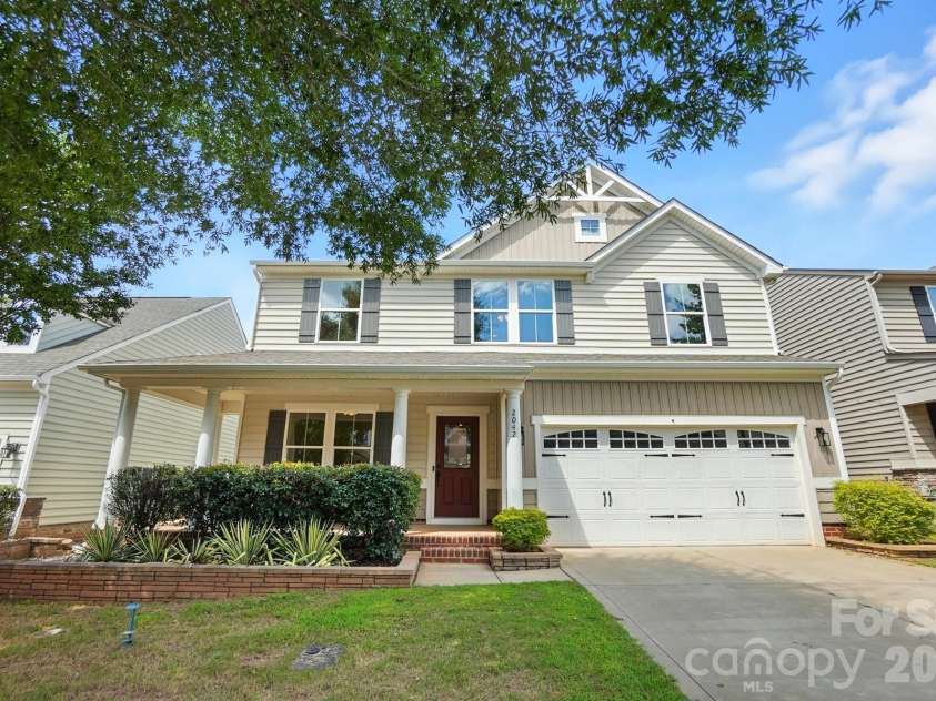 2042 Hamil Ridge Drive, Waxhaw, NC 28173.  MLS# CAR4343022, YatesRealty ID 34763. 
