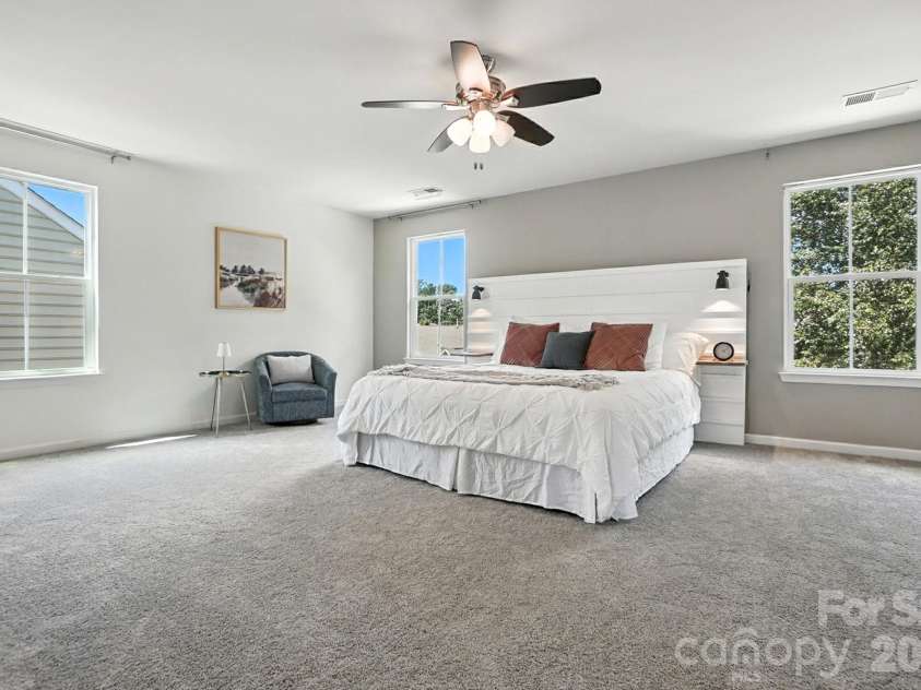 2042 Hamil Ridge Drive, Waxhaw, NC 28173.  MLS# CAR4343022, YatesRealty ID 34763. 