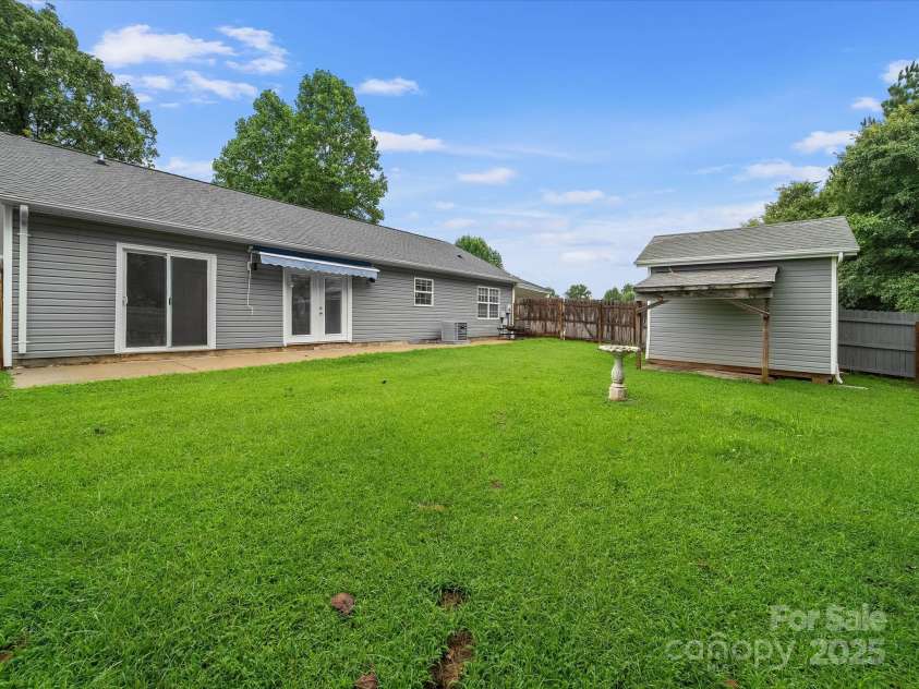 1585 Nathanial Street, Newton, NC 28658.  MLS# CAR4289013, YatesRealty ID 34764. Large fenced in backyard