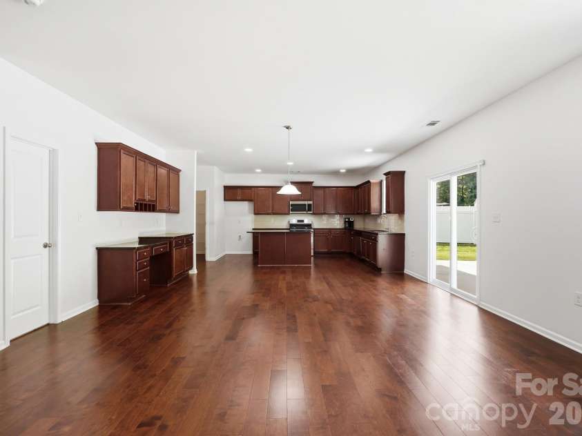 137 Rippling Water Drive, Mount Holly, NC 28120.  MLS# CAR4396170, YatesRealty ID 34767. Kitchen 2
