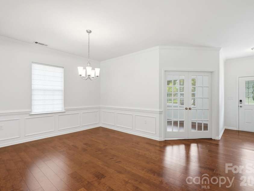 137 Rippling Water Drive, Mount Holly, NC 28120.  MLS# CAR4396170, YatesRealty ID 34767. Living Room 2