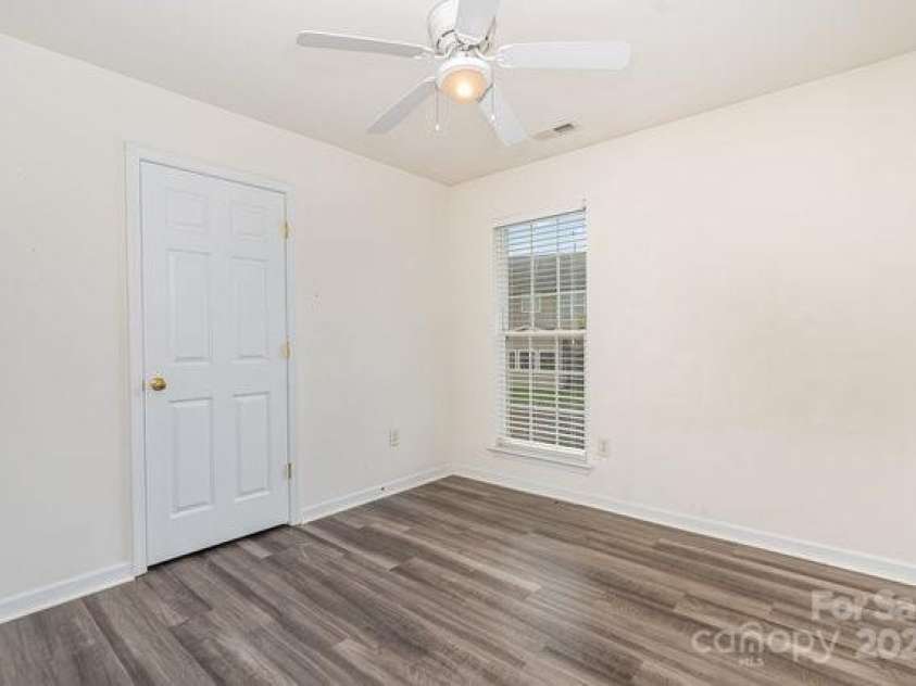 5128 Balsam Bark Lane, Fort Mill, SC 29708.  MLS# CAR4276601, YatesRealty ID 34767. 