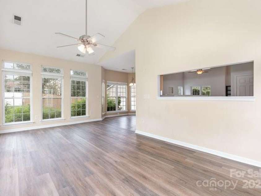 5128 Balsam Bark Lane, Fort Mill, SC 29708.  MLS# CAR4276601, YatesRealty ID 34767. 