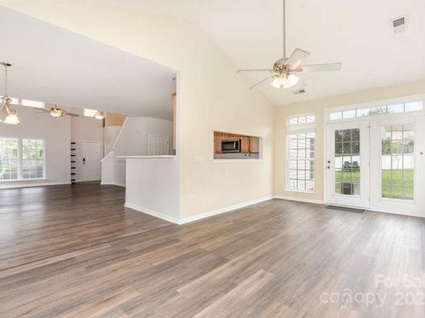5128 Balsam Bark Lane, Fort Mill, SC 29708.  MLS# CAR4276601, YatesRealty ID 34767. 