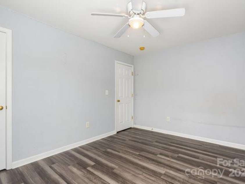 5128 Balsam Bark Lane, Fort Mill, SC 29708.  MLS# CAR4276601, YatesRealty ID 34767. 