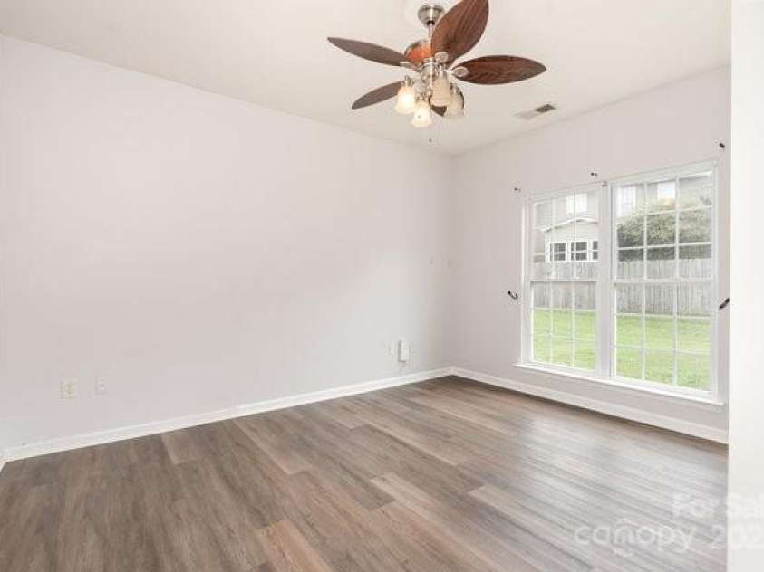 5128 Balsam Bark Lane, Fort Mill, SC 29708.  MLS# CAR4276601, YatesRealty ID 34767. 