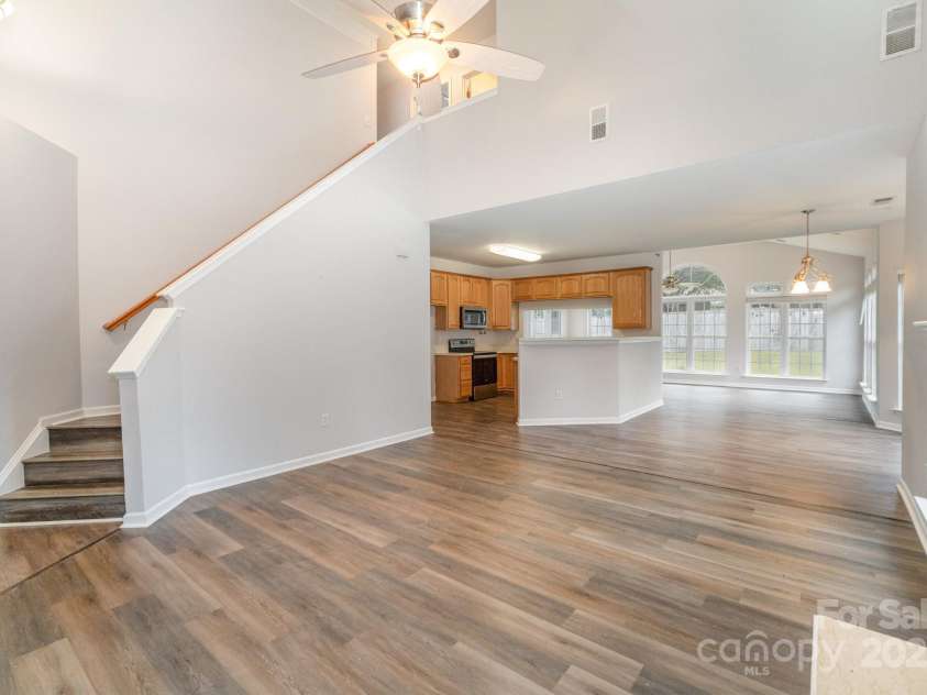 5128 Balsam Bark Lane, Fort Mill, SC 29708.  MLS# CAR4276601, YatesRealty ID 34767. 