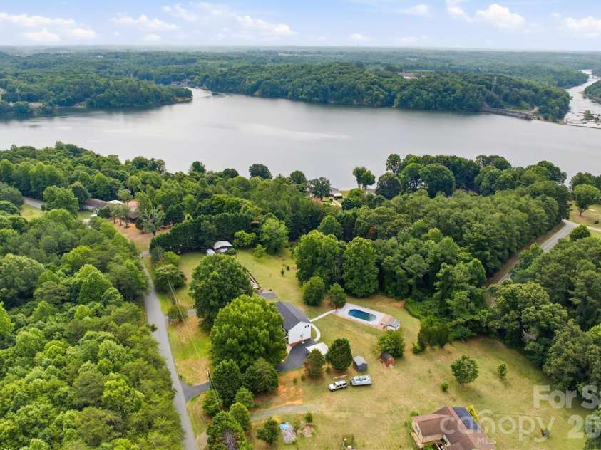 4799 Pleasant View Lane, Catawba, NC 28609.  MLS# CAR4382436, YatesRealty ID 34769. 