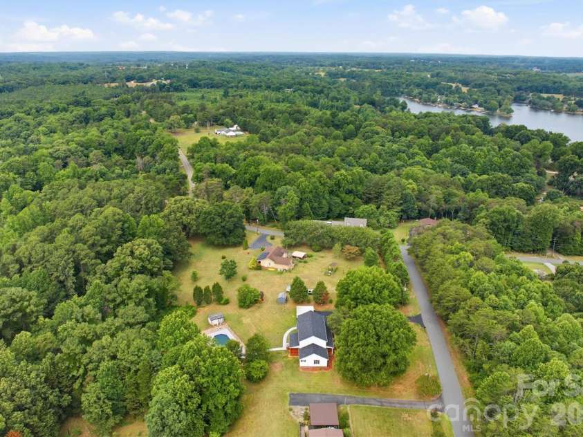 4799 Pleasant View Lane, Catawba, NC 28609.  MLS# CAR4382436, YatesRealty ID 34769. 