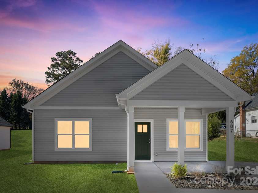 607 Meadow Street, Spencer, NC 28159.  MLS# CAR4319409, YatesRealty ID 3477. 