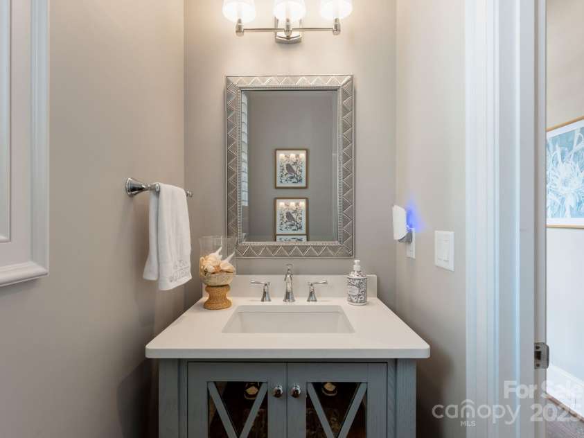 191 Washam Road, Mooresville, NC 28117.  MLS# CAR4291391, YatesRealty ID 34770. 