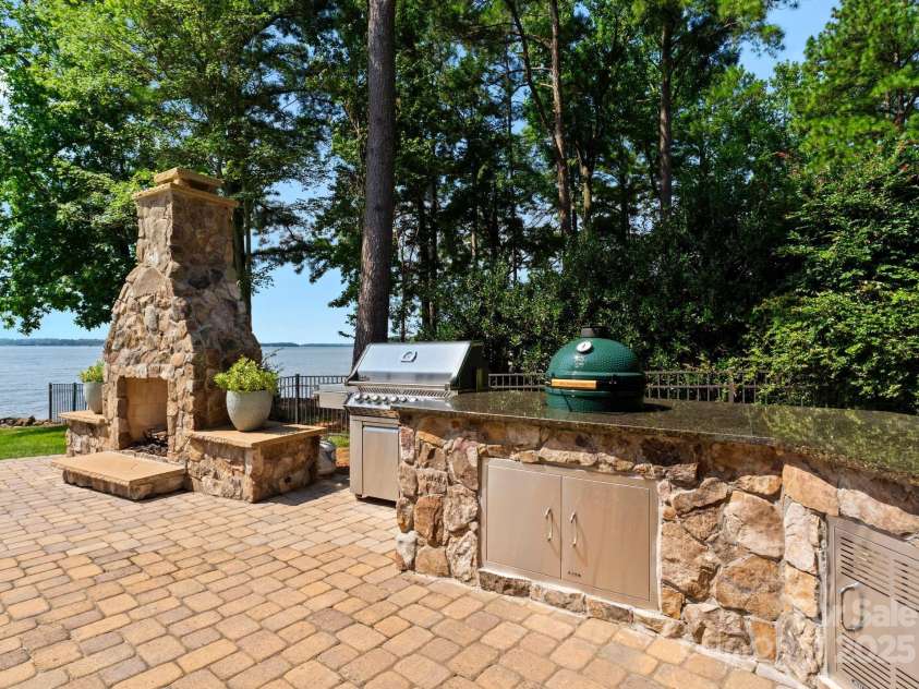 191 Washam Road, Mooresville, NC 28117.  MLS# CAR4291391, YatesRealty ID 34770. 