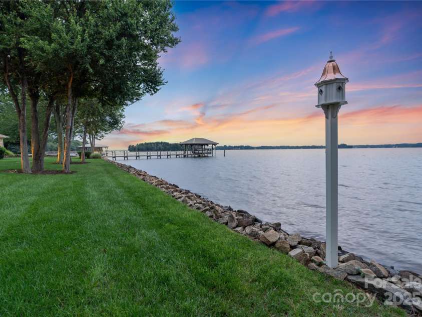 191 Washam Road, Mooresville, NC 28117.  MLS# CAR4291391, YatesRealty ID 34770. 