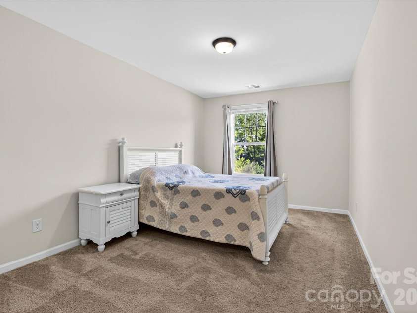 6629 Meridale Forest Drive, Charlotte, NC 28269.  MLS# CAR4385620, YatesRealty ID 34770. Bedroom #2