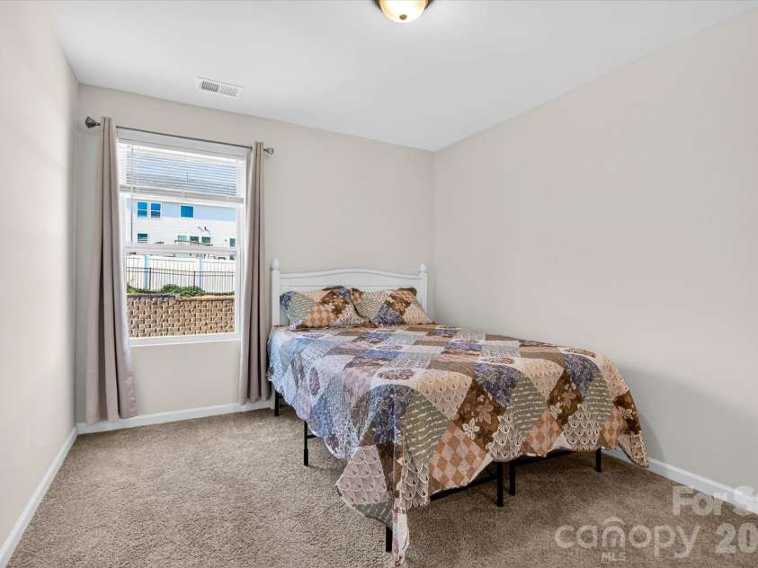 6629 Meridale Forest Drive, Charlotte, NC 28269.  MLS# CAR4385620, YatesRealty ID 34770. Bedroom #3