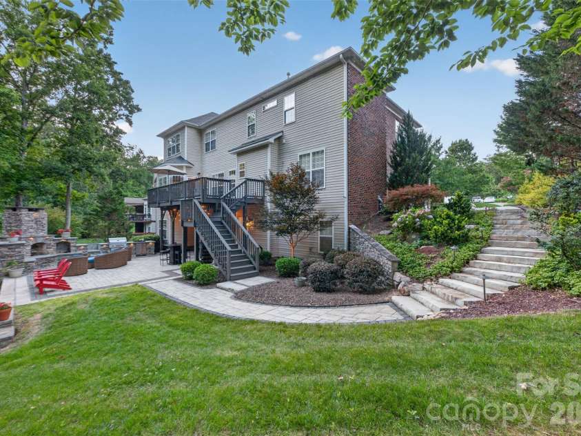 9220 Kensington Forest Drive, Harrisburg, NC 28075.  MLS# CAR4396043, YatesRealty ID 34771. 