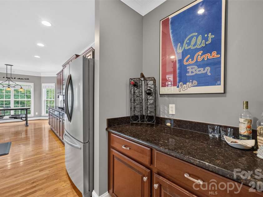 9220 Kensington Forest Drive, Harrisburg, NC 28075.  MLS# CAR4396043, YatesRealty ID 34771. Butlers Pantry