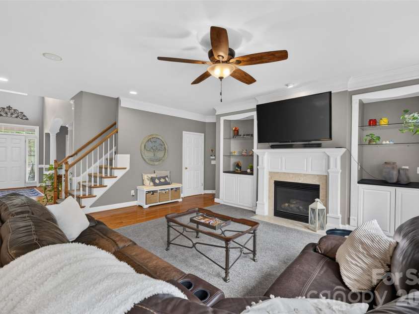 9220 Kensington Forest Drive, Harrisburg, NC 28075.  MLS# CAR4396043, YatesRealty ID 34771. Great Room