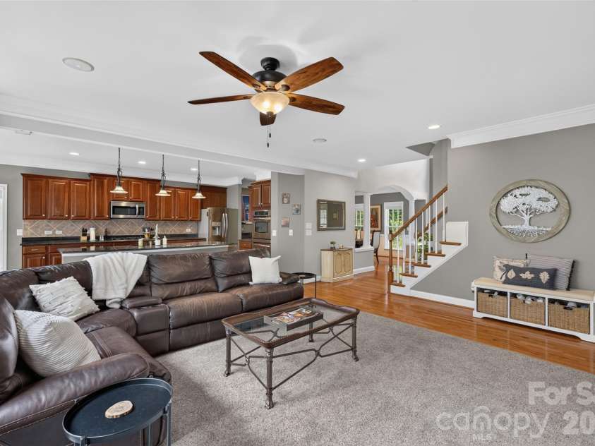 9220 Kensington Forest Drive, Harrisburg, NC 28075.  MLS# CAR4396043, YatesRealty ID 34771. Great room